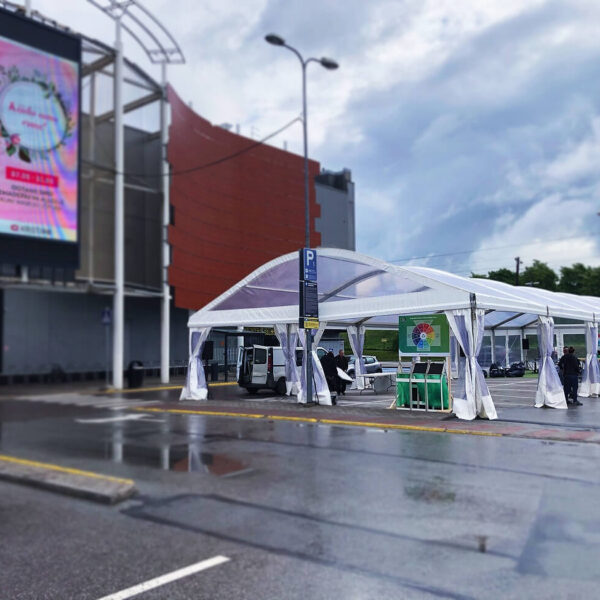 kristiine roheline nädal kaartelk läbipaistev telk (1)