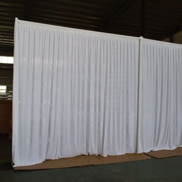 Kergvaheseinad (pipe and drape)