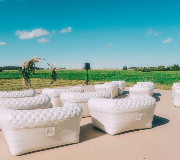 täispuhutavad diivanid, mööbli rent