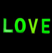 led valgusega tähed love