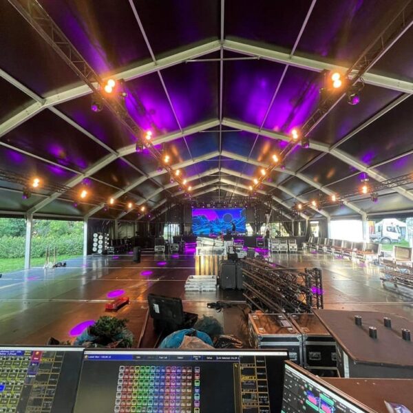 polygonal telk must beach grind