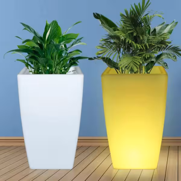 led lillepott päikesepatareiga