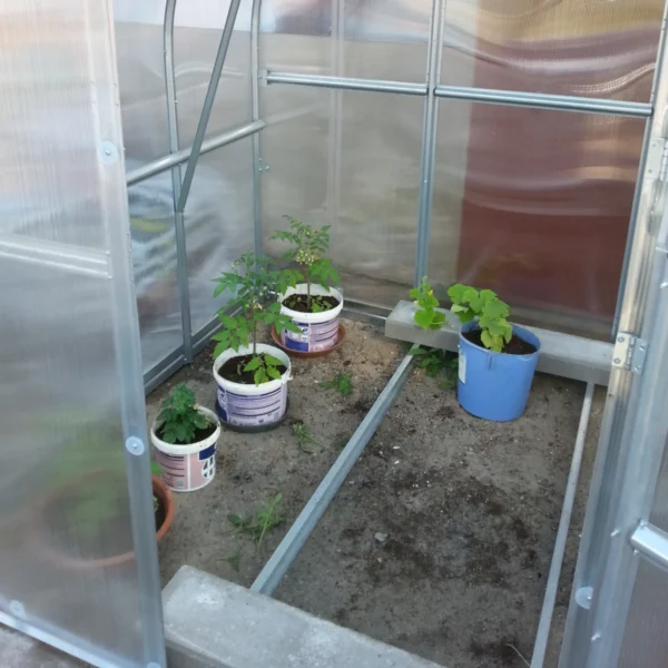 nordify klasika standart kasvuhoone alusraamiga